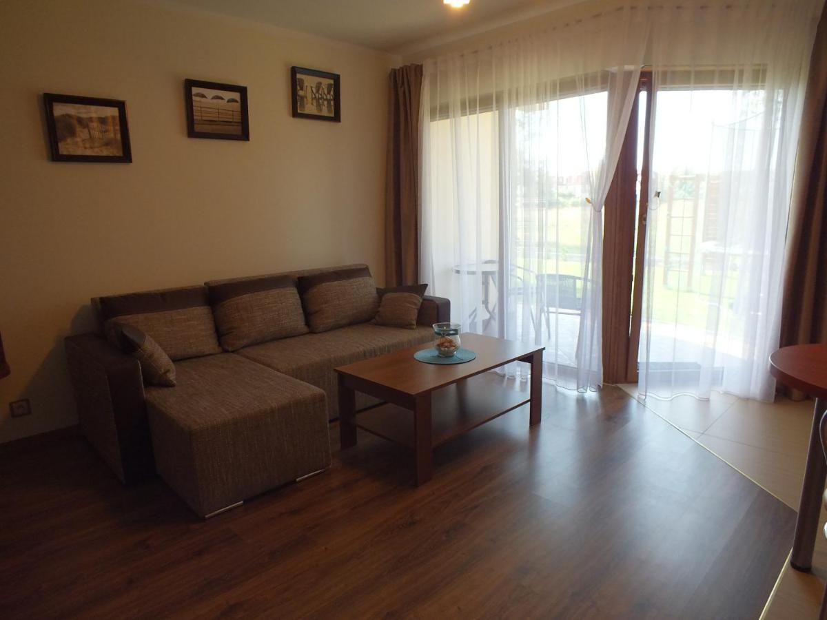 Willa Laura Rowy - Apartamenty Nad Morzem Exterior photo